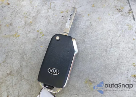 2019 Kia Forte S z USA, uszkodzony, nr VIN 3KPF34AD0KE031415